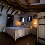 Casa Independiente Con Chimena, Jardin Y Barbacoa