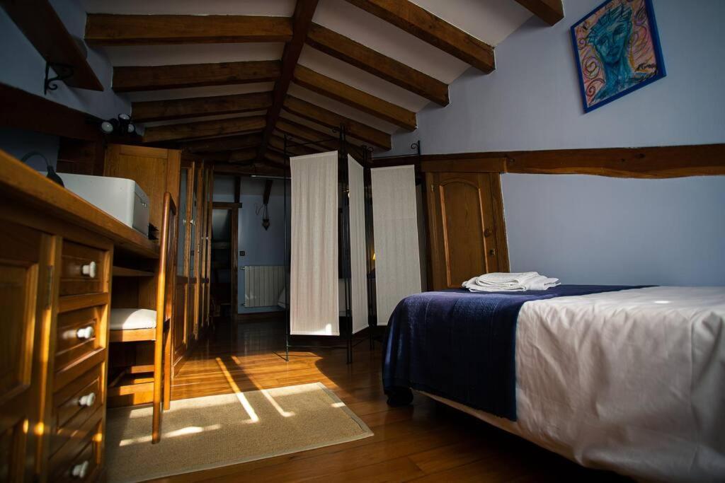 Сasa de vacaciones Casa Independiente Con Chimena, Jardin Y Barbacoa Santander